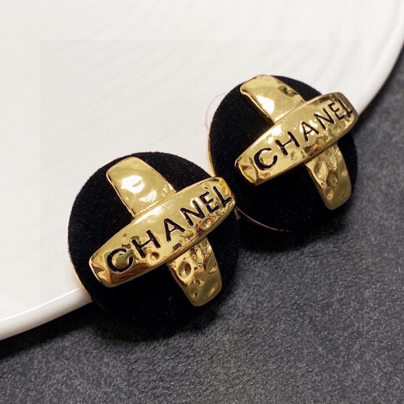 Ch**el earrings